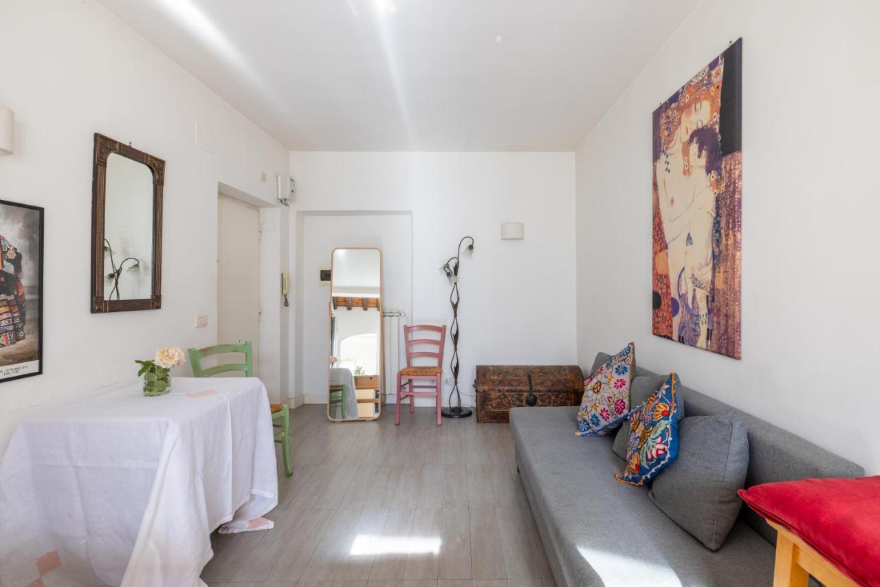 Loft In The Heart Of Rome, Steps To Spanish Steps Apartamento *